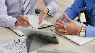 Consulenza strategica e servizi integrati: il valore di SOLEXPERT per privati e imprese